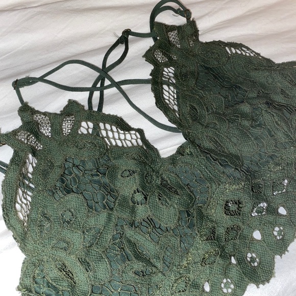 Bralette - Picture 2 of 4